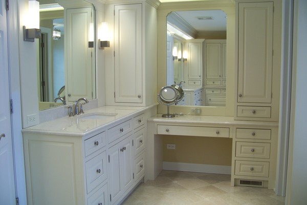 Cabinet Painting and Kitchen Cabinet Refinishing Surrey, Langley